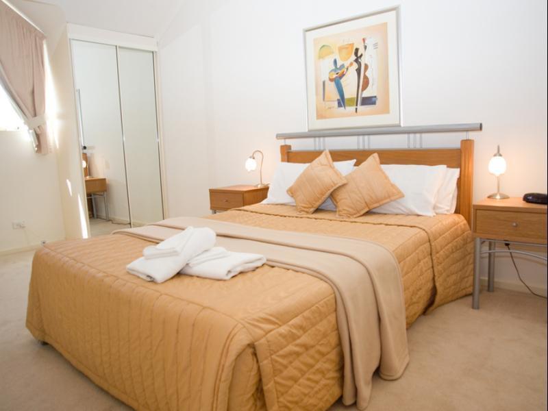 Windsor Apartments Аделаида Экстерьер фото