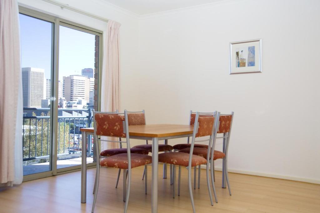 Windsor Apartments Аделаида Номер фото
