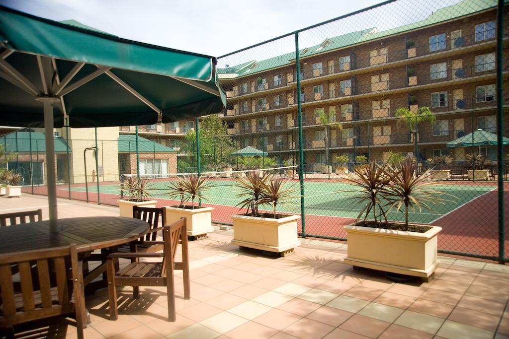 Windsor Apartments Аделаида Экстерьер фото